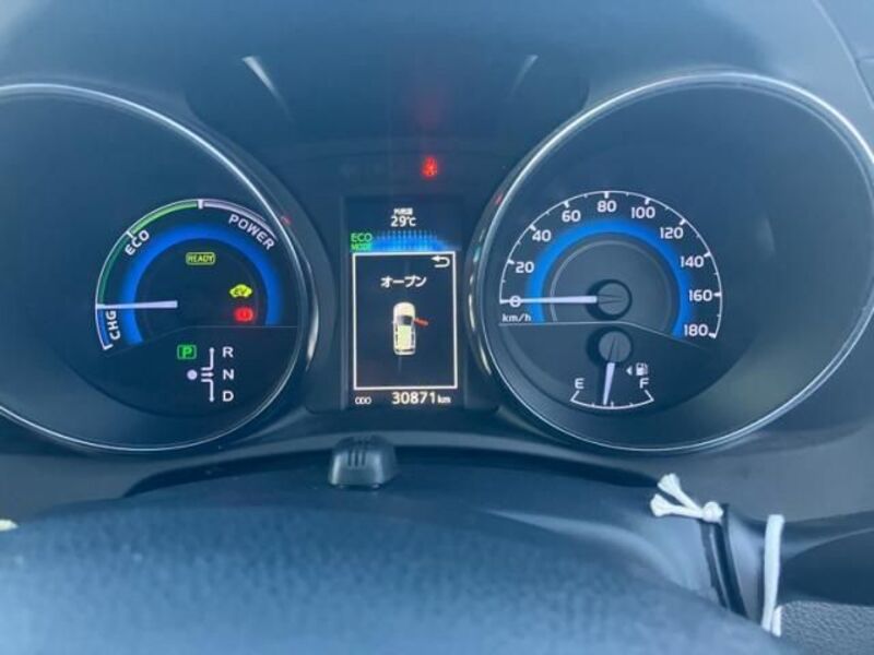 AURIS HYBRID