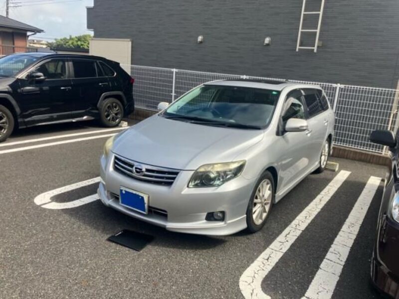 COROLLA FIELDER