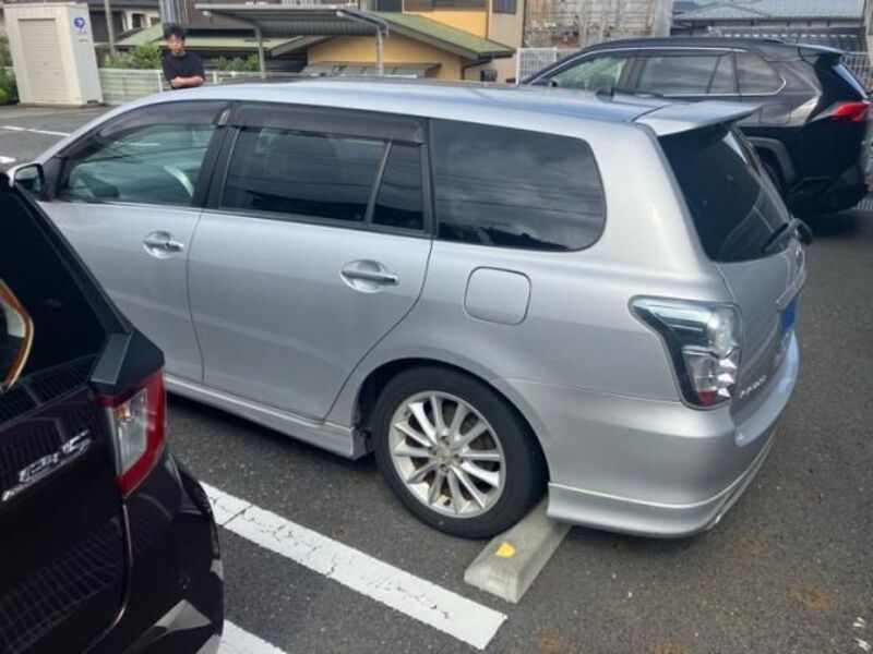 COROLLA FIELDER