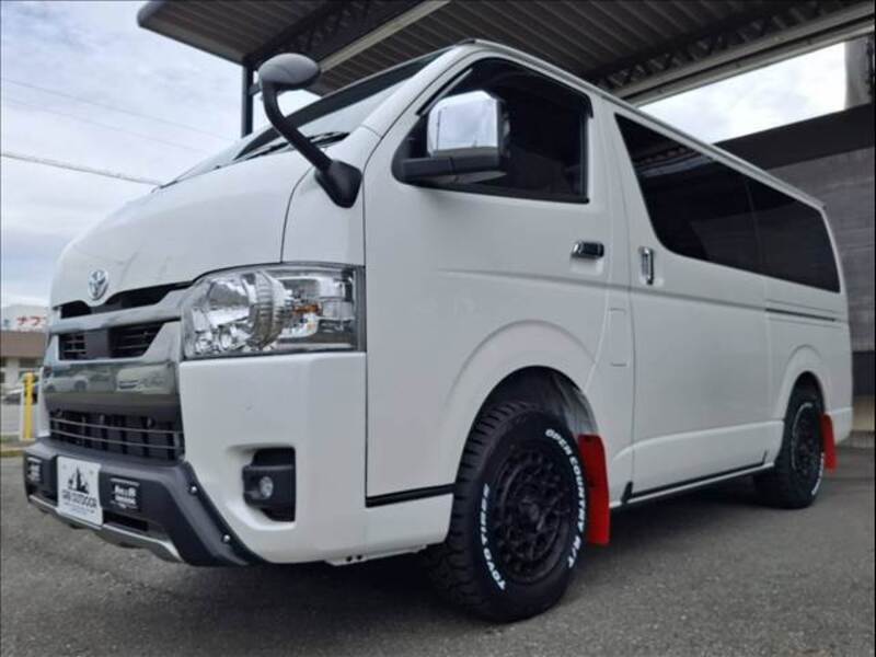 HIACE VAN