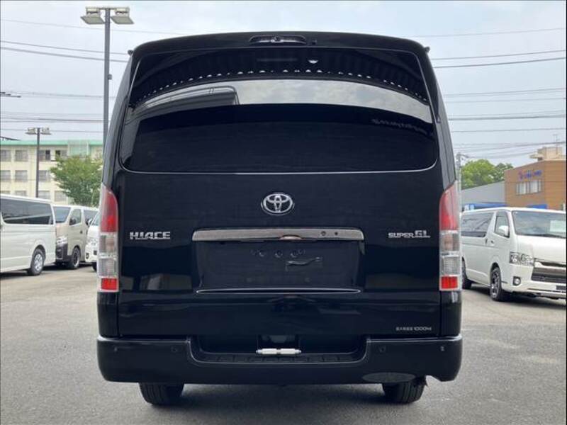 HIACE VAN