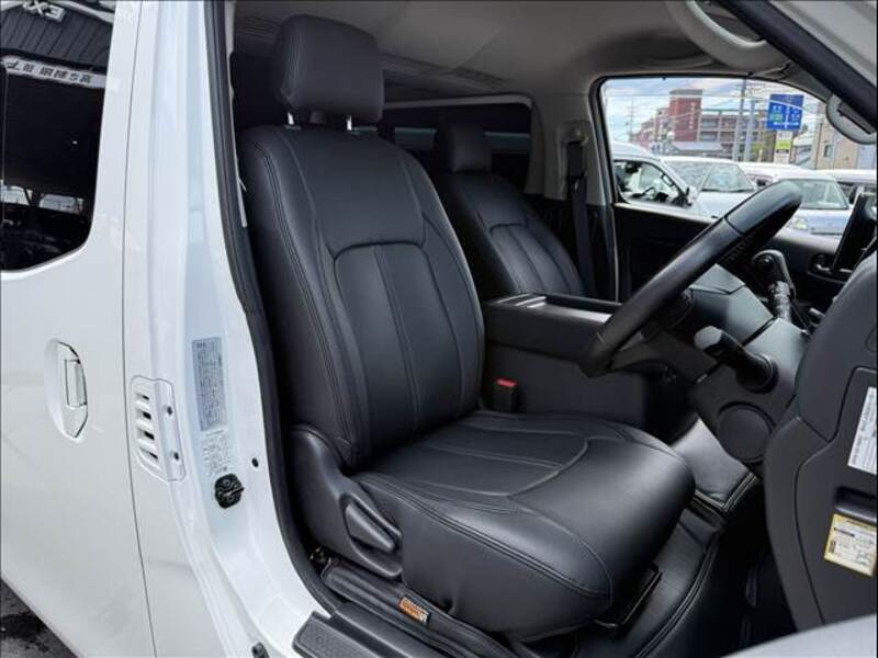 CARAVAN VAN