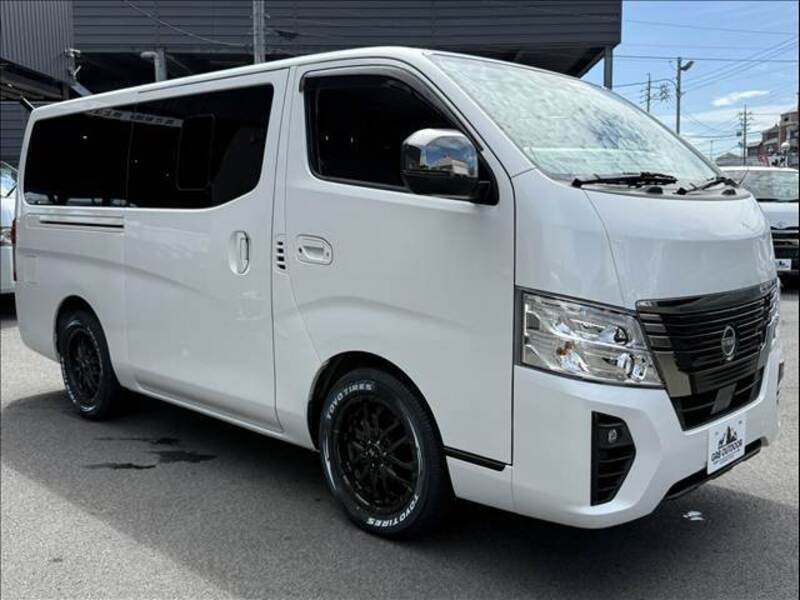 CARAVAN VAN