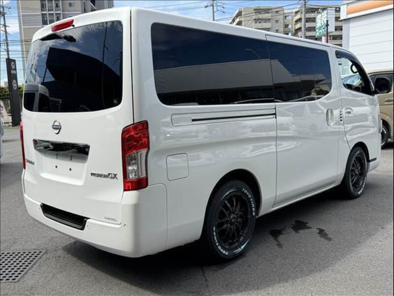 CARAVAN VAN