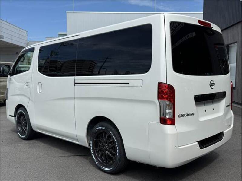 CARAVAN VAN