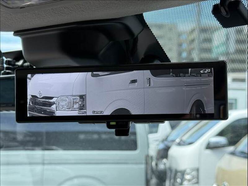 CARAVAN VAN