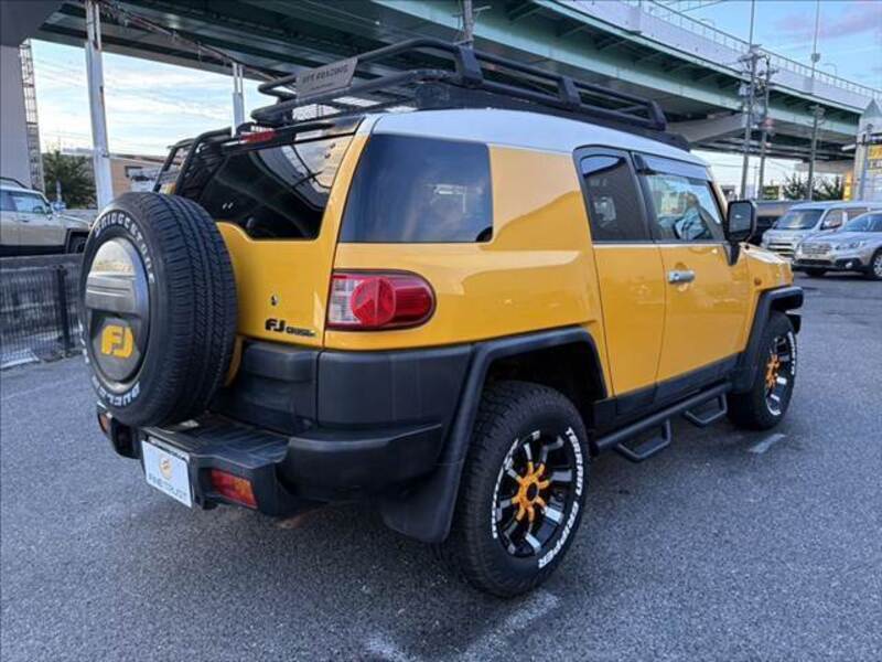 FJ CRUISER