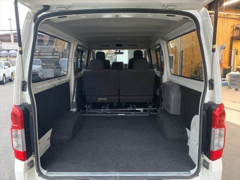 NV350 CARAVAN