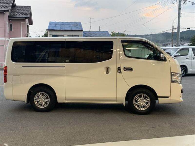 NV350 CARAVAN