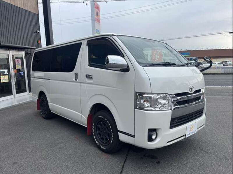 HIACE VAN