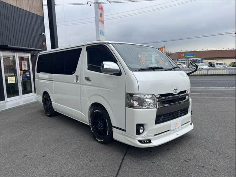 HIACE VAN