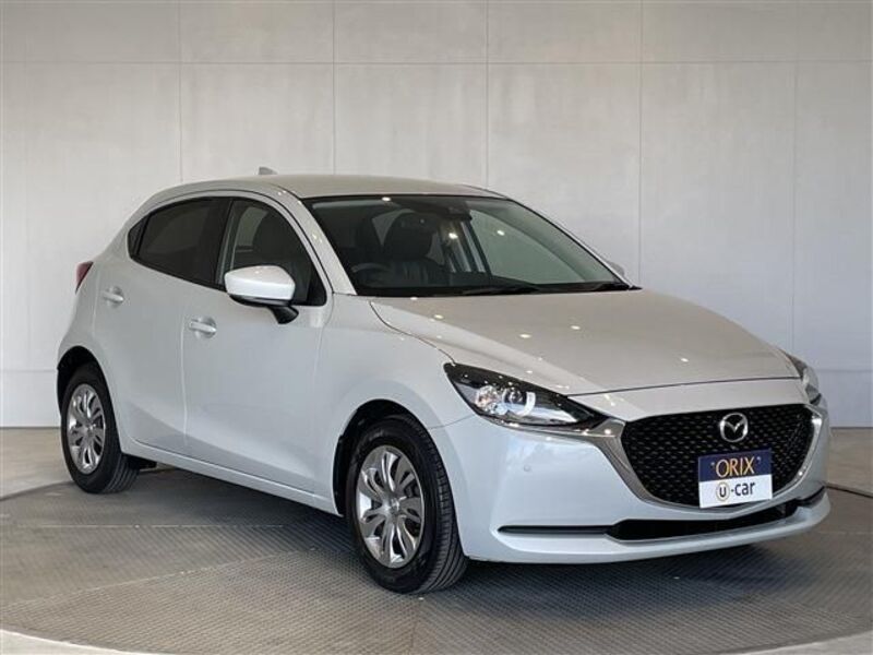 MAZDA2
