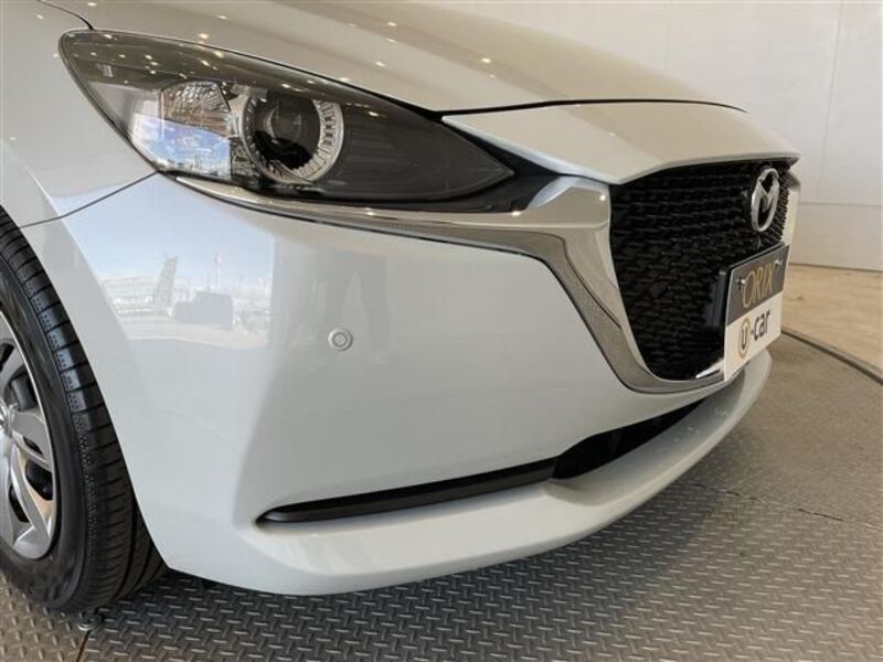 MAZDA2