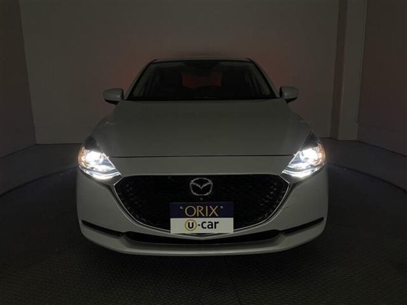 MAZDA2