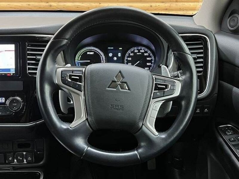 OUTLANDER PHEV