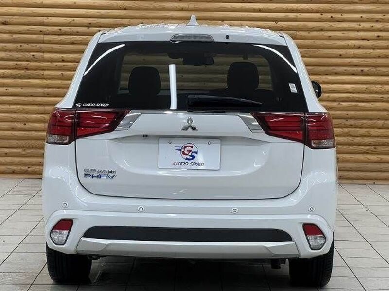 OUTLANDER PHEV