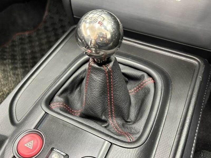 S2000