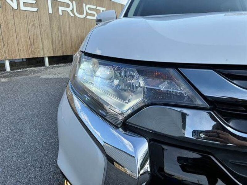 OUTLANDER PHEV