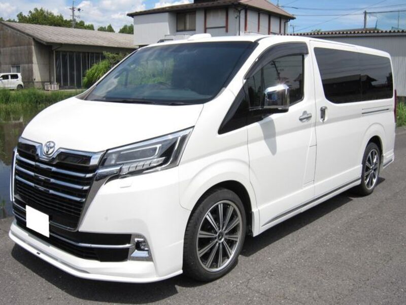 TOYOTA GRANACE