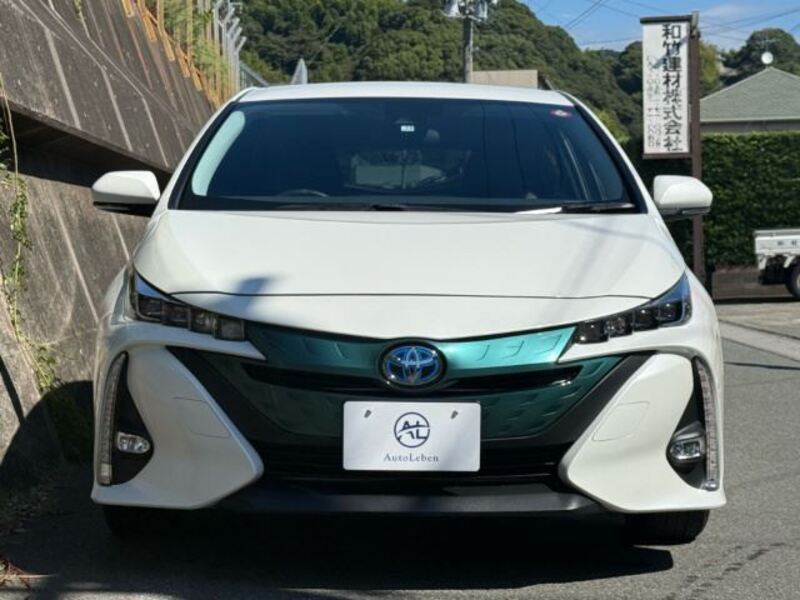 PRIUS PHV
