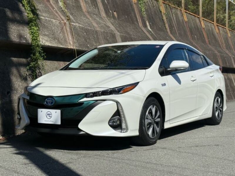 PRIUS PHV