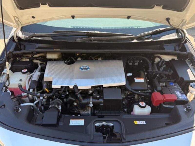 PRIUS PHV