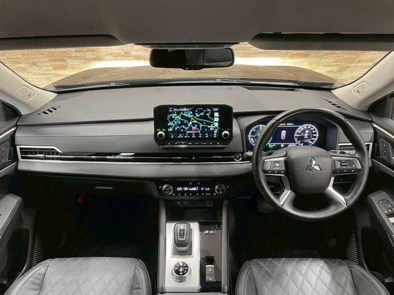 OUTLANDER PHEV