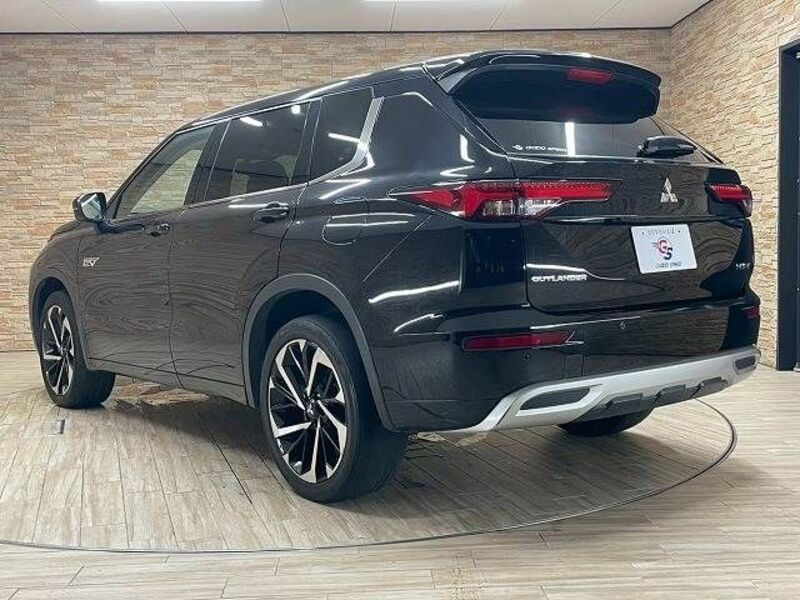 OUTLANDER PHEV