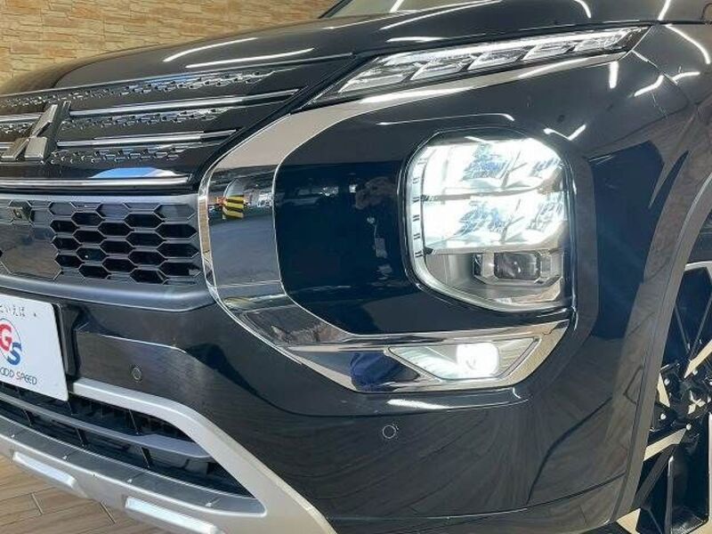 OUTLANDER PHEV
