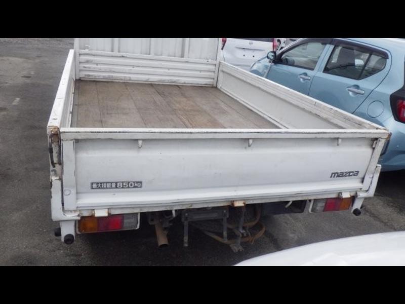 BONGO TRUCK