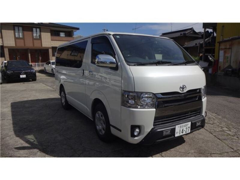 HIACE VAN