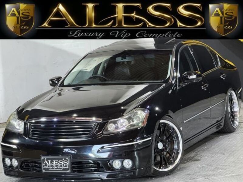 NISSAN FUGA