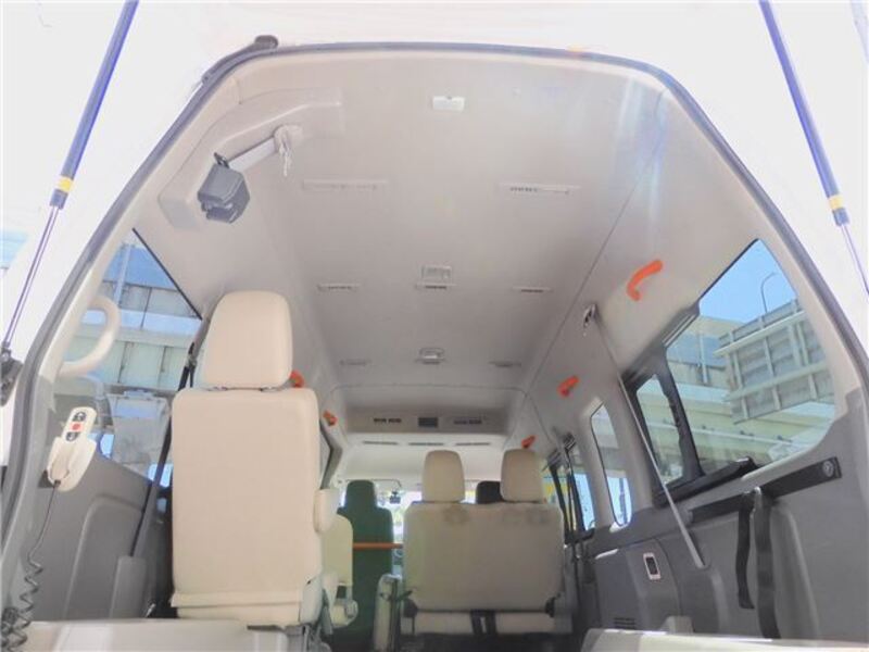 NV350 CARAVAN
