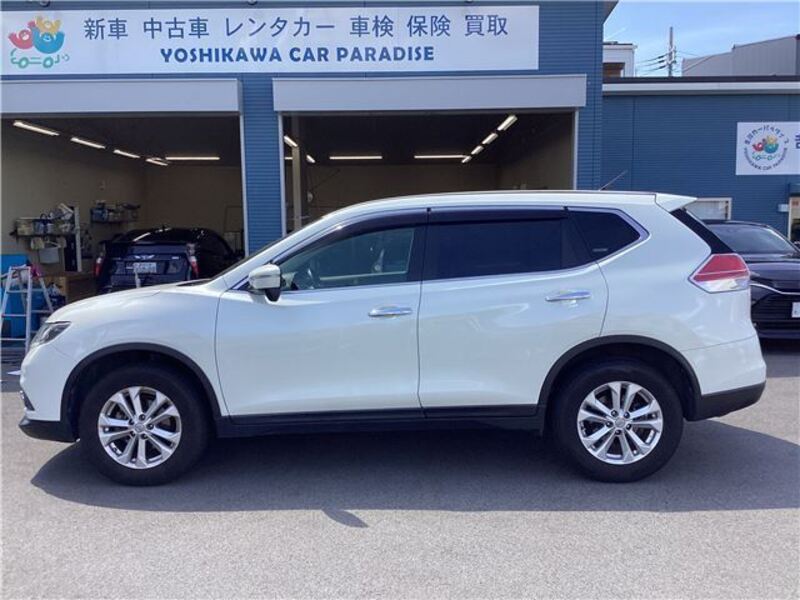 X-TRAIL