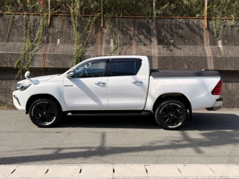 HILUX