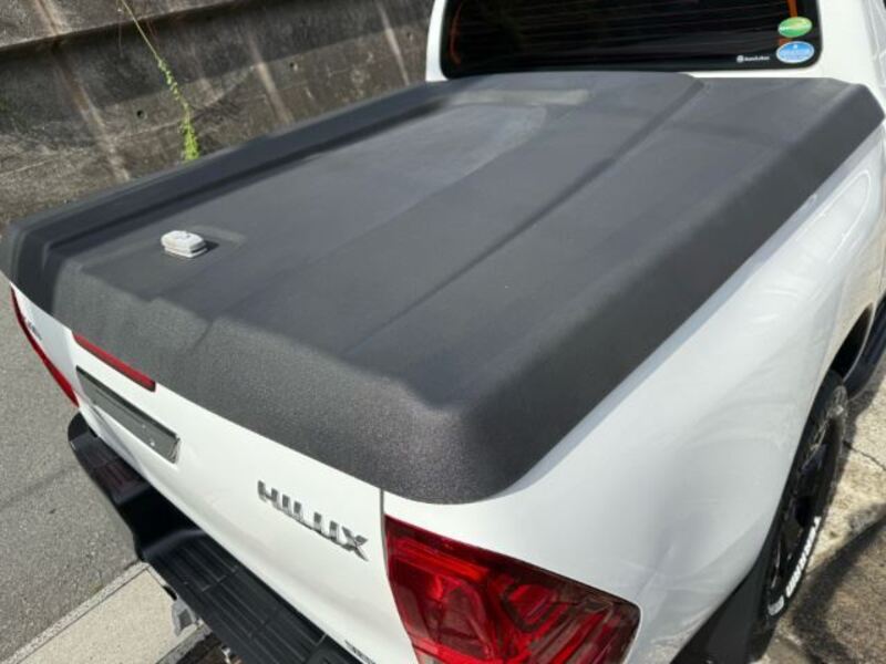 HILUX