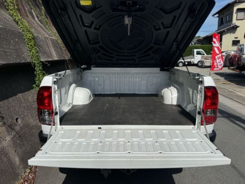HILUX