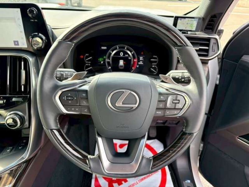 LX