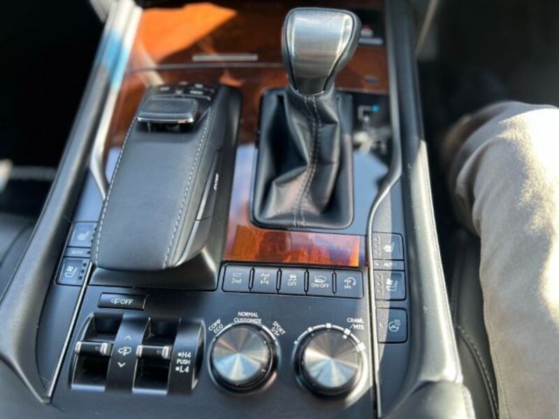 LX