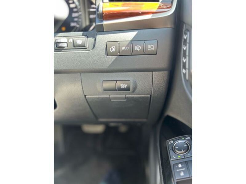 LX