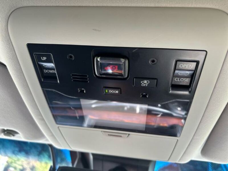 LX