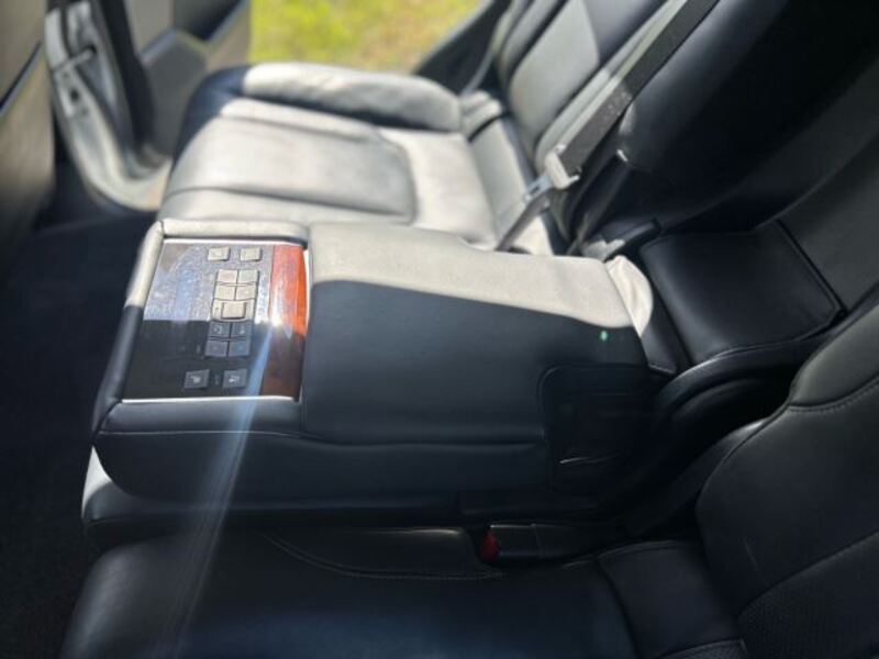 LX