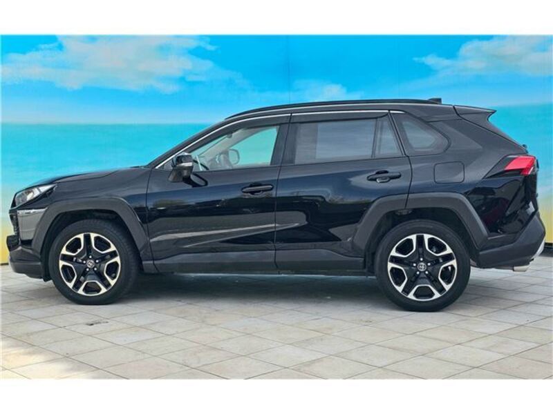 RAV4