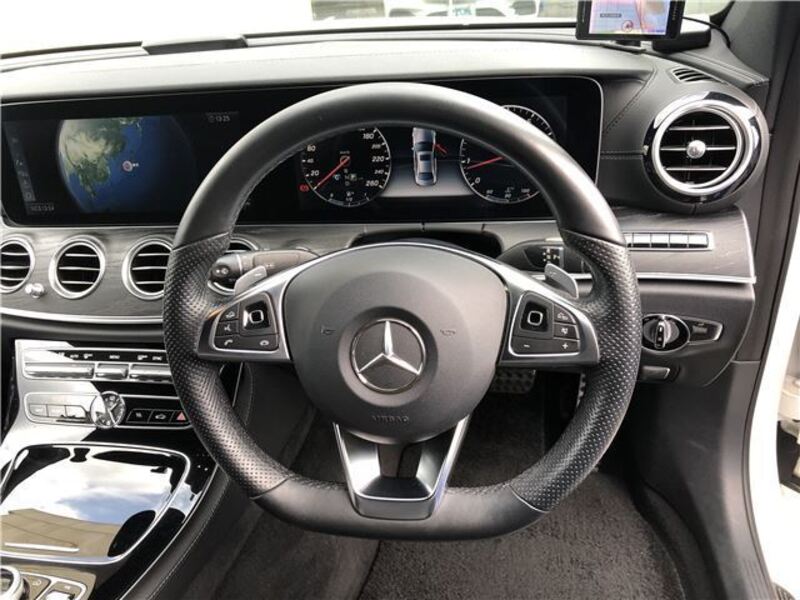 E-CLASS