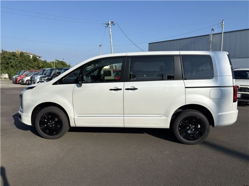 DELICA D5