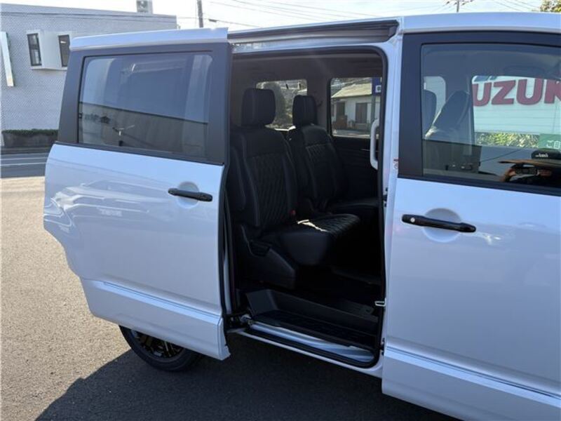 DELICA D5