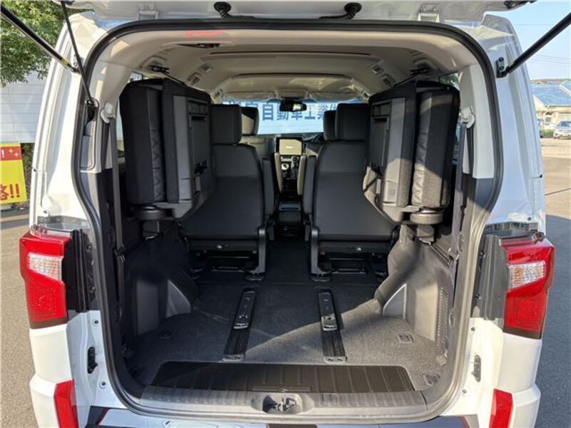 DELICA D5