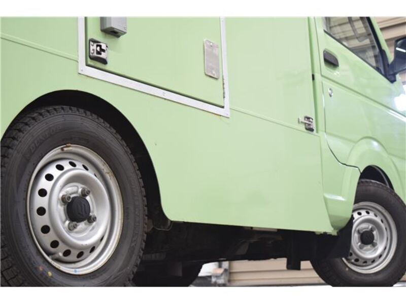 CARRY TRUCK