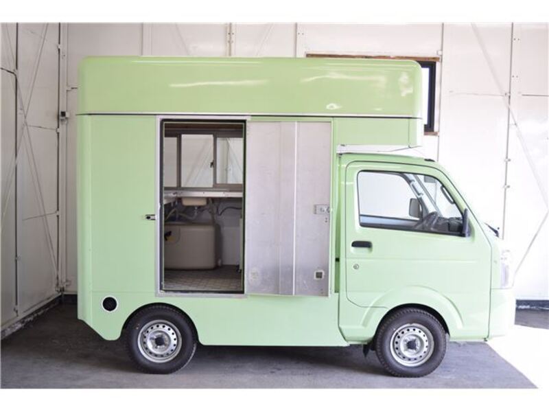 CARRY TRUCK
