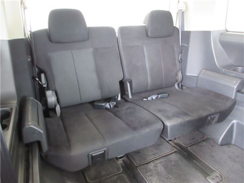 DELICA D5